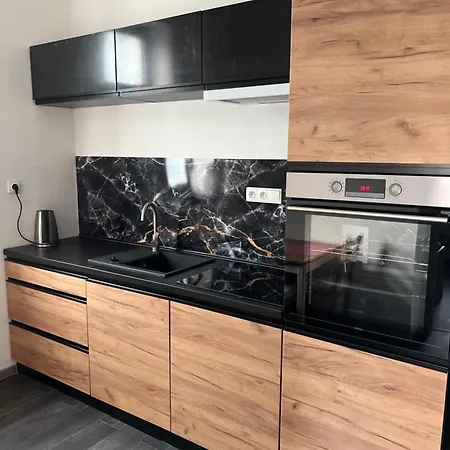 Rezidence Bratrska Apartment